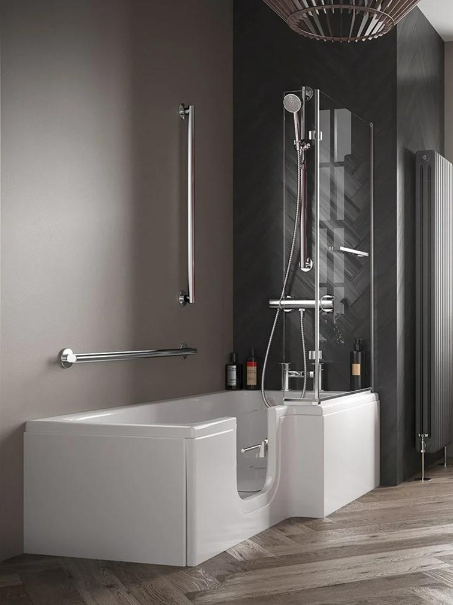 Walk-in bath 4